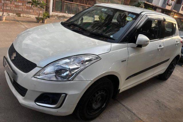 Maruti Suzuki Swift वीएक्सआई Second-hand 2017 Maruti Suzuki Swift वीएक्सआई for sale in Ghaziabad