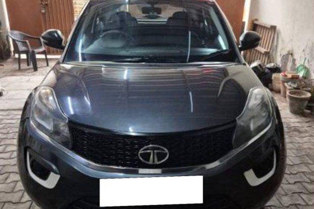 Tata Nexon 1.2 Revotron एक्सएम Second-hand 2019 Tata Nexon 1.2 Revotron एक्सएम for sale in New Delhi