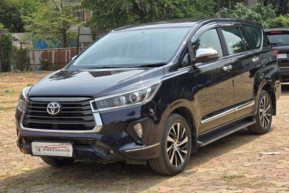 2022 Toyota Innova Crysta 2.4 जेडएक्स 7 STR AT