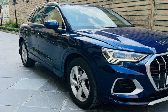 Second-hand 2023 Audi Q3 टेक्नोलॉजी for sale in Kolkata