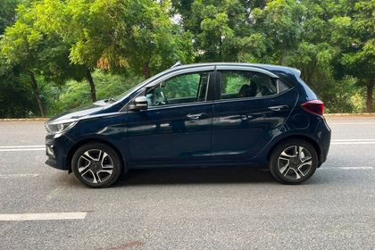 2023 Tata Tiago XZA प्लस AMT
