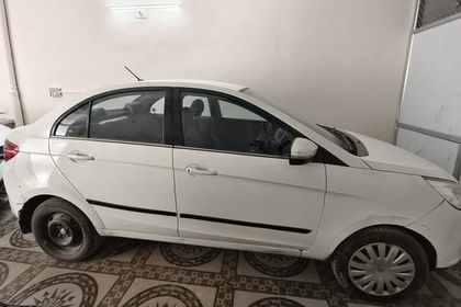 2015 Tata Zest Revotron 1.2T एक्सएम