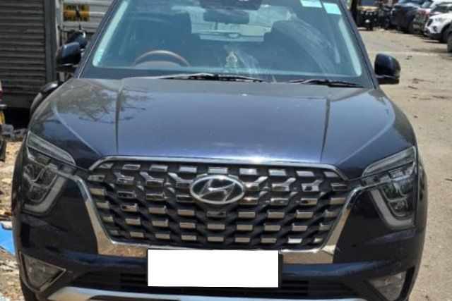 Hyundai Alcazar Prestige 7-Seater Diesel Second-hand 2023 Hyundai Alcazar Prestige 7-Seater Diesel for sale in Pune
