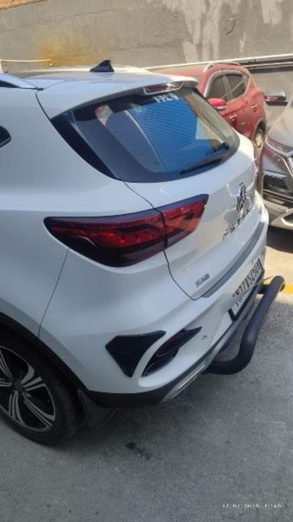 2022 MG Astor Savvy CVT लाल बीएस6