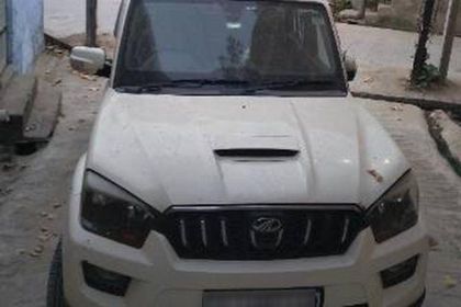 2017 Mahindra Scorpio S10 7 Seater 2WD