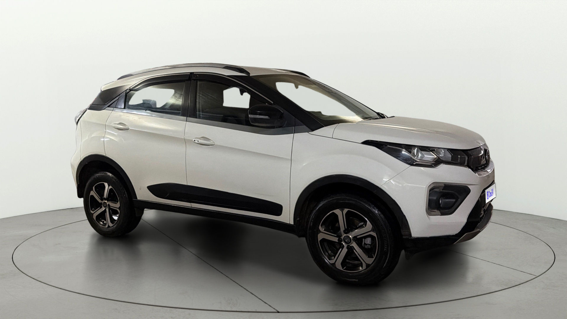 2021 Tata Nexon 1199 cc कार फरीदाबाद में ₹6.22 लाख में - CarDekho