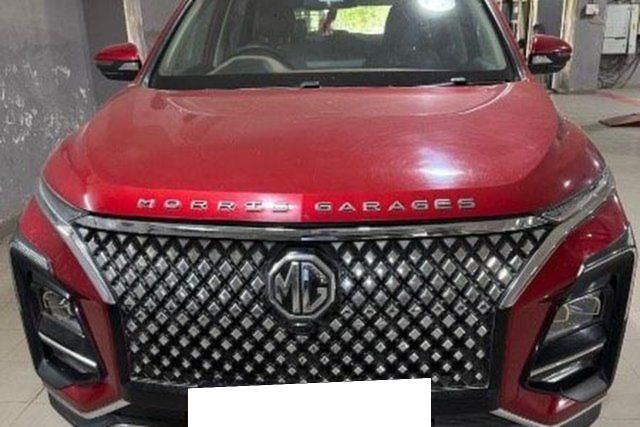 MG Hector Plus Sharp Pro CVT 7 Str 2023-2025 Second-hand 2024 MG Hector Plus Sharp Pro CVT 7 Str 2023-2025 for sale in Gurgaon