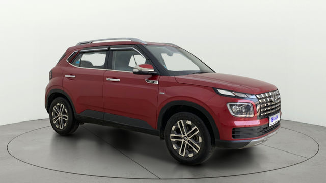 Hyundai Venue एसएक्स Second-hand 2023 Hyundai Venue एसएक्स for sale in Mumbai