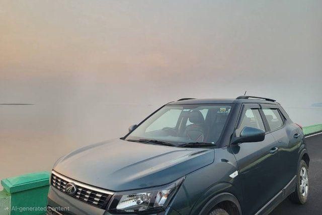 Mahindra XUV300 W6 बीएस6 Second-hand 2020 Mahindra XUV300 W6 बीएस6 for sale in Dang