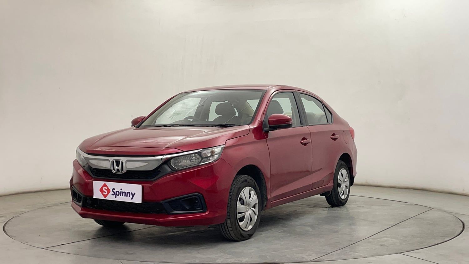 2018 Honda Amaze 1199 cc कार चेन्नई में ₹5.13 लाख में - CarDekho