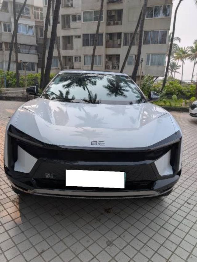 Mahindra BE 6 SPORTEQ Pack Two Second-hand 2025 Mahindra BE 6 SPORTEQ Pack Two for sale in Mumbai