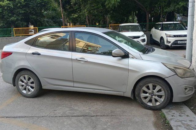 Hyundai Verna 1.6 VTVT S Second-hand 2015 Hyundai Verna 1.6 VTVT S for sale in New Delhi