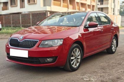 2014 स्कोडा ऑक्टाविया Elegance 1.8 TSI AT