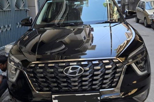 Second-hand 2022 Hyundai Alcazar Signature (O) Diesel AT BSVI for sale in Ludhiana