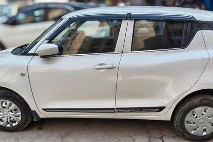 2019 मारुति सुजुकी स्विफ्ट LXI