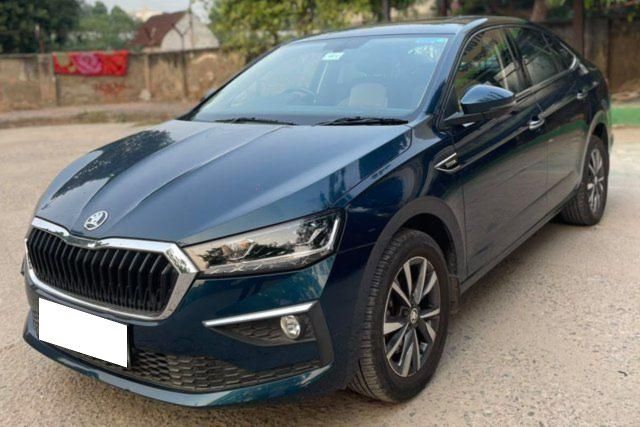 Skoda Slavia 1.5 TSI स्टाइल AT Second-hand 2024 Skoda Slavia 1.5 TSI स्टाइल AT for sale in New Delhi