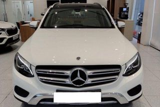 Used 220d 4MATIC Sport