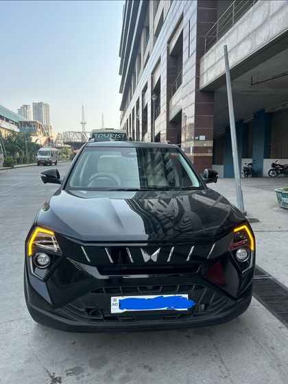 2025 Mahindra XUV 3XO AX7 L Diesel