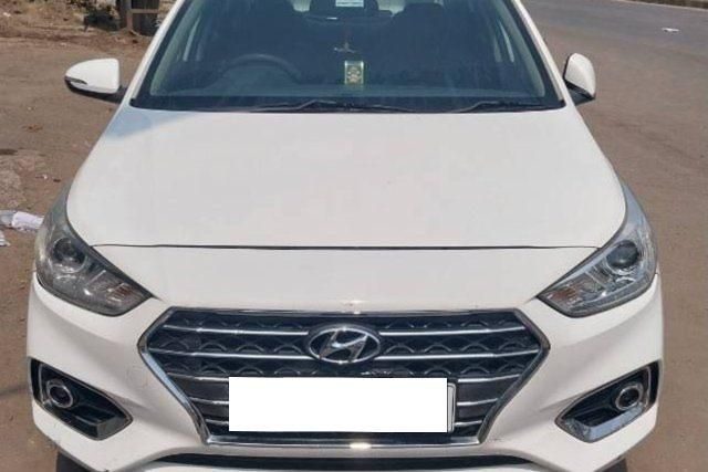 Second-hand 2019 Hyundai Verna VTVT 1.6 एसएक्स for sale in Pune