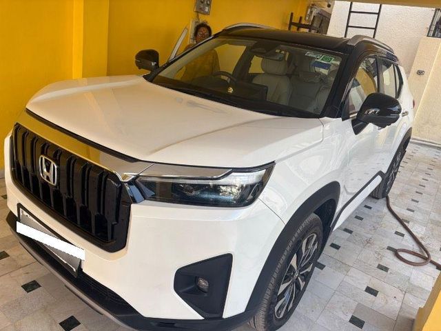 Honda Elevate जेडएक्स CVT Dual Tone Second-hand 2025 Honda Elevate जेडएक्स CVT Dual Tone for sale in Junagadh