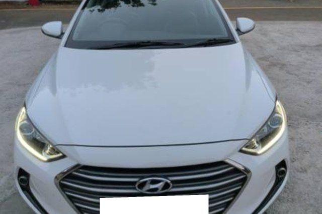Hyundai Elantra 1.6 SX Option Second-hand 2017 Hyundai Elantra 1.6 SX Option for sale in New Delhi