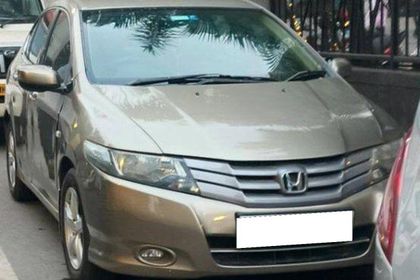 2011 Honda City V AT