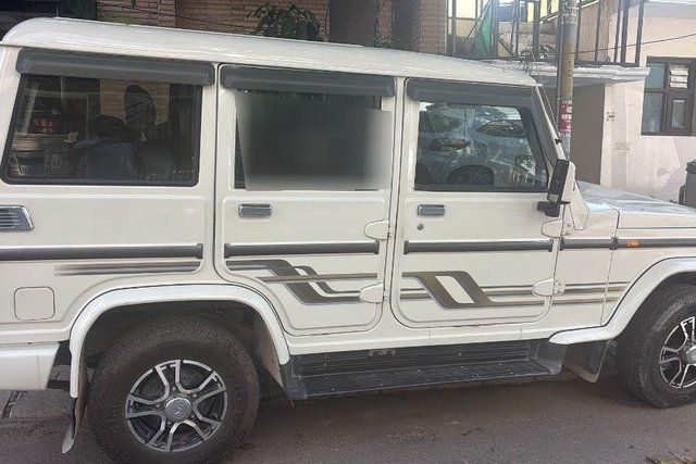Mahindra Bolero बी6 ऑप्शनल Second-hand 2023 Mahindra Bolero बी6 ऑप्शनल for sale in Chandigarh