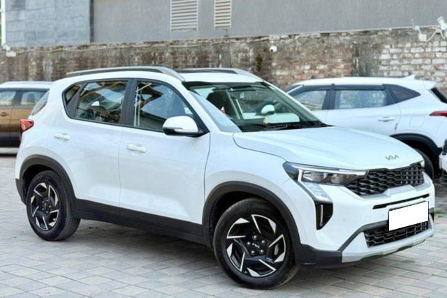 Kia Sonet एचटीके (ओ) Second-hand 2025 Kia Sonet एचटीके (ओ) for sale in Surat