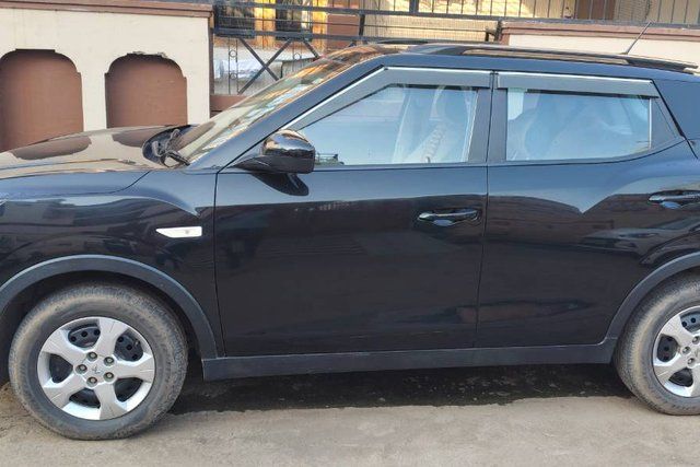 Mahindra XUV300 W6 Second-hand 2023 Mahindra XUV300 W6 for sale in Raipur