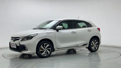 2022 Toyota Glanza वी