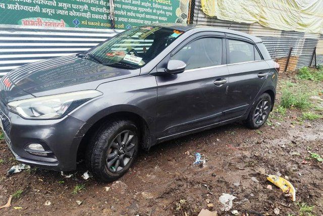 Second-hand 2019 Hyundai i20 पेट्रोल Spotz for sale in Jalgaon