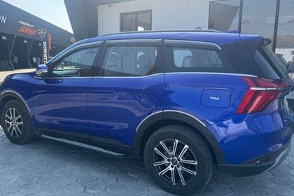 2021 Mahindra XUV700 AX7 AT BSVI