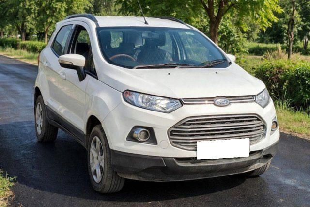 Ford Ecosport 1.5 डीजल Trend बीएस4 Second-hand 2017 Ford Ecosport 1.5 डीजल Trend बीएस4 for sale in Faridabad