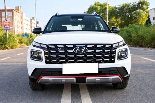 Hyundai Venue N Line एन8 टर्बो DCT Second-hand 2024 Hyundai Venue N Line एन8 टर्बो DCT for sale in New Delhi