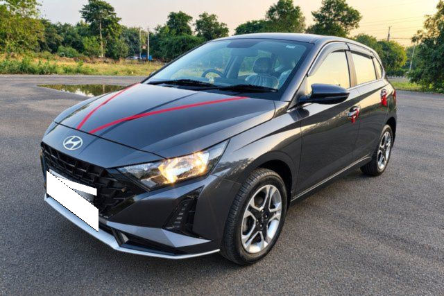 Hyundai i20 स्पोर्टज़ Second-hand 2023 Hyundai i20 स्पोर्टज़ for sale in New Delhi