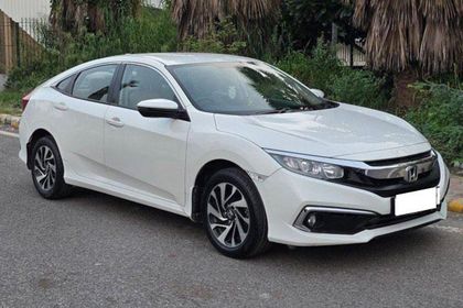 2019 Honda Civic वी