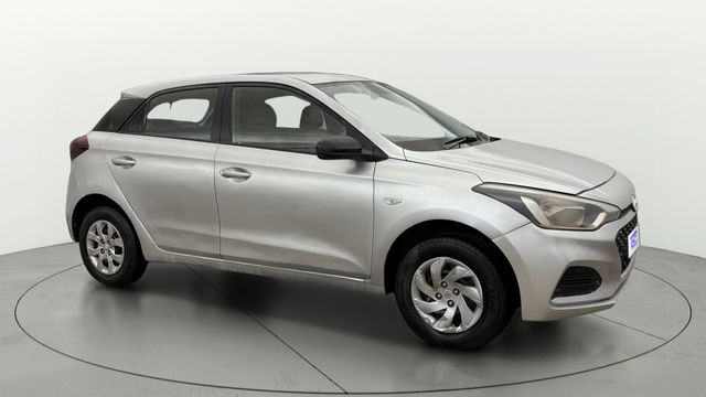 Hyundai i20 1.2 मैग्ना एग्जीक्यूटिव Second-hand 2018 Hyundai i20 1.2 मैग्ना एग्जीक्यूटिव for sale in Greater Noida