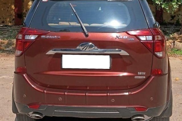 Mahindra XUV500 W11 AT BSIV Second-hand 2018 Mahindra XUV500 W11 AT BSIV for sale in New Delhi