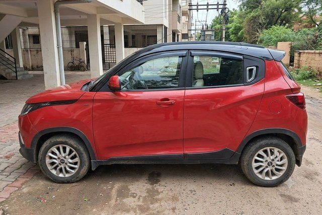 Mahindra KUV 100 mFALCON G80 K6 5str Second-hand 2016 Mahindra KUV 100 mFALCON G80 K6 5str for sale in New Delhi