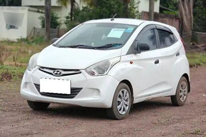 2013 हुंडई इयॉन Magna Plus