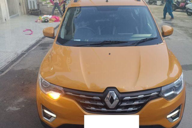 Renault Triber RXZ बीएस4 Second-hand 2019 Renault Triber RXZ बीएस4 for sale in New Delhi