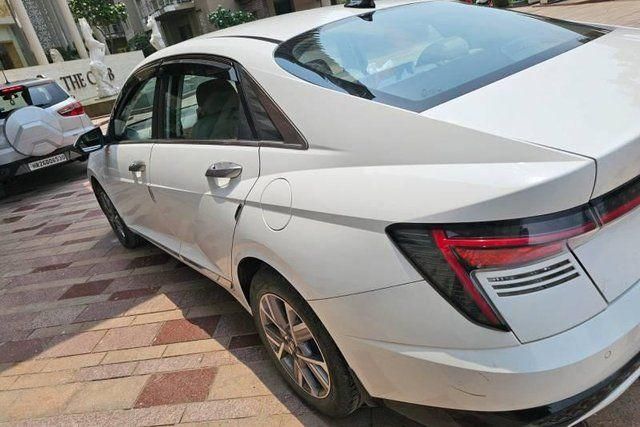 Hyundai Verna एसएक्स Second-hand 2025 Hyundai Verna एसएक्स for sale in Gurgaon