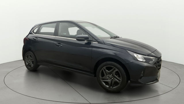Second-hand 2022 Hyundai i20 Sportz BSVI for sale in Greater Noida