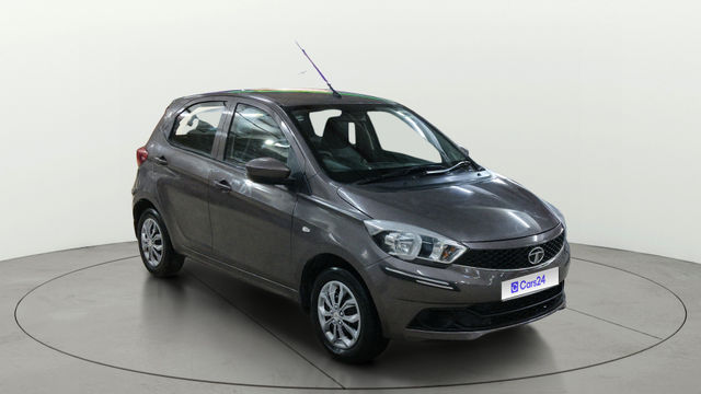 Second-hand 2017 Tata Tiago 1.2 Revotron XT for sale in Agra