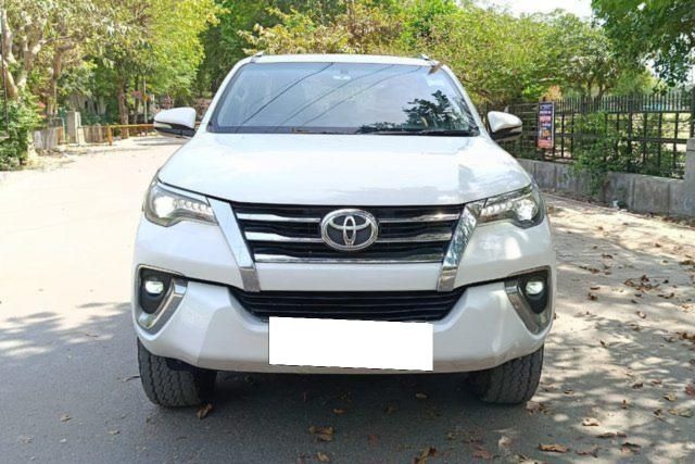 Toyota Fortuner 4X4 Diesel AT Second-hand 2025 Toyota Fortuner 4X4 Diesel AT for sale in New Delhi