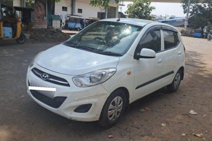 2012 Hyundai i10 मैग्ना