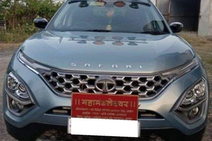 2022 Tata Safari XT Plus BSVI