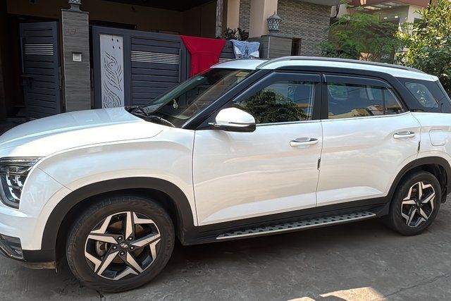 Second-hand 2023 Hyundai Alcazar Prestige 7-Seater Diesel for sale in Raipur