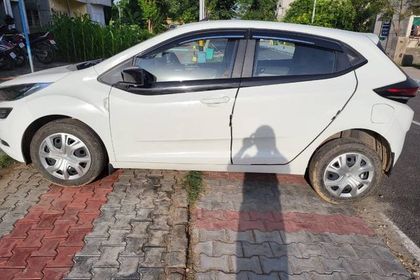 2023 Tata Altroz XM Plus