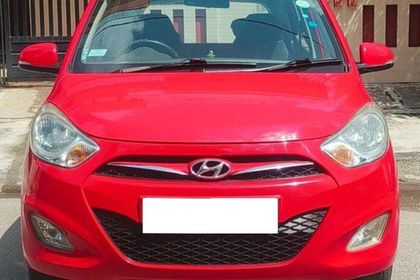 2013 Hyundai i10 Sportz AT